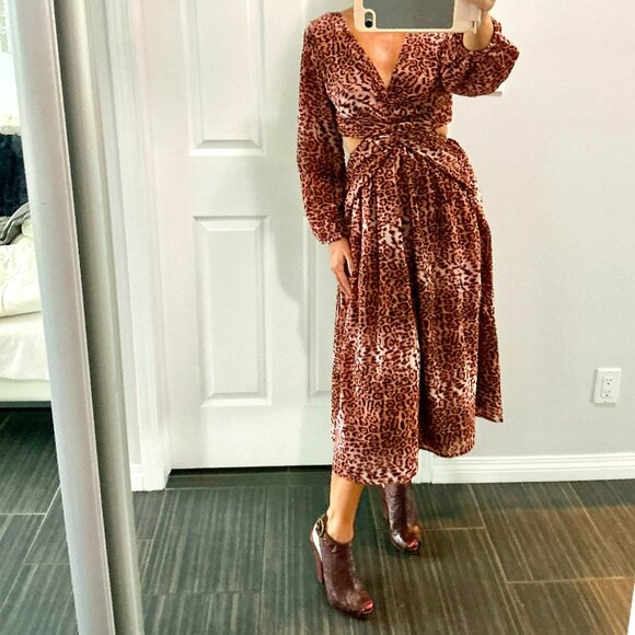 NWT! Anthropologie (RanniGill) Leopard print dress with cut outs in size xs. - Picture 1 of 15